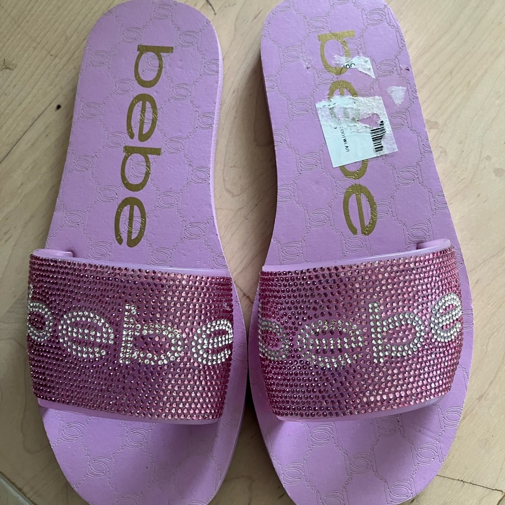 NWT Bebe Sparkle Slides